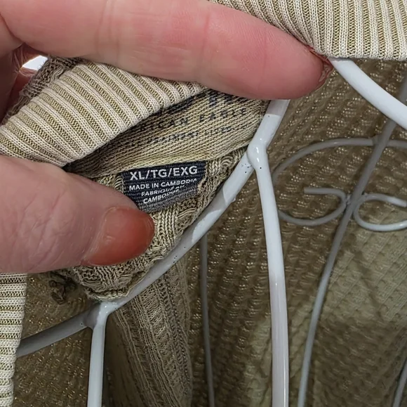 American Eagle Outfitters XL SERIOUSLY lived In  Over Sized Waffle Knit Sweater - Picture 7 of 8